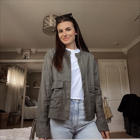 Utility Jacket - Picture 5 of 7